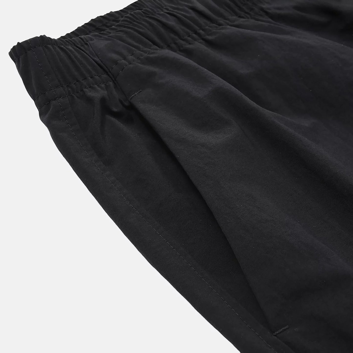 パフォーマンスウーブンパンツ