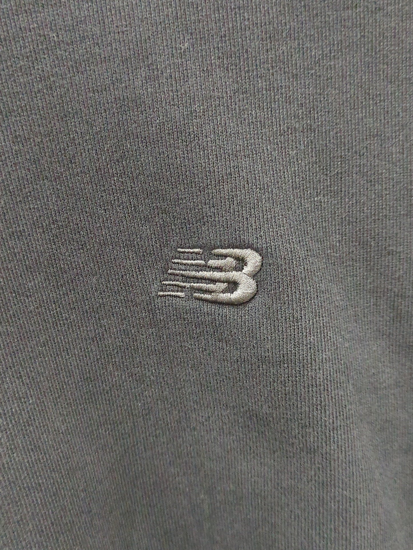 NB Grey クルースウェットシャツ
