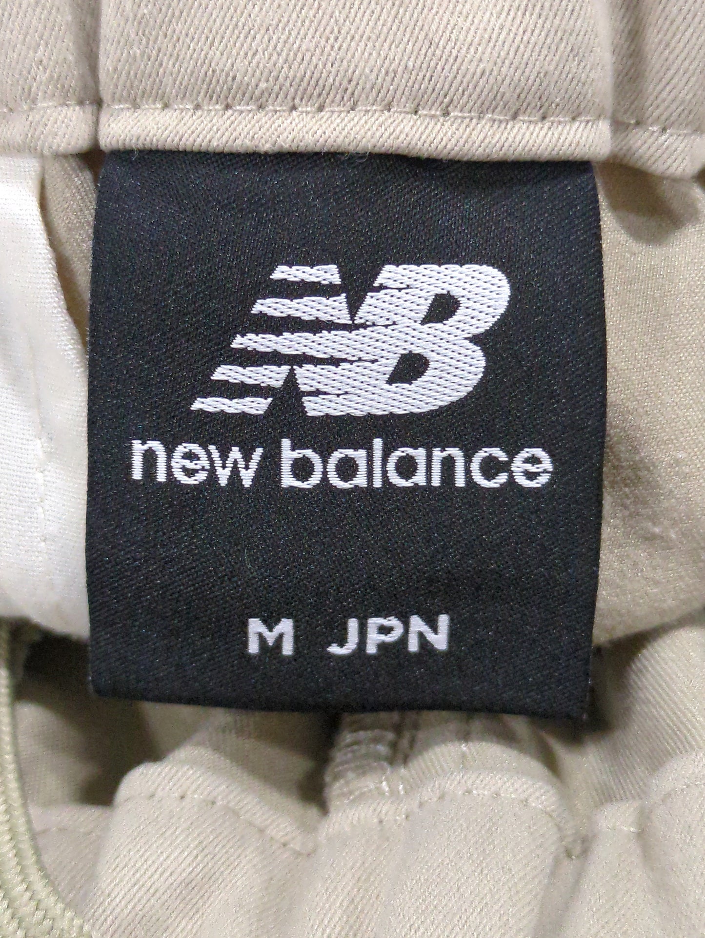 カーゴパンツ