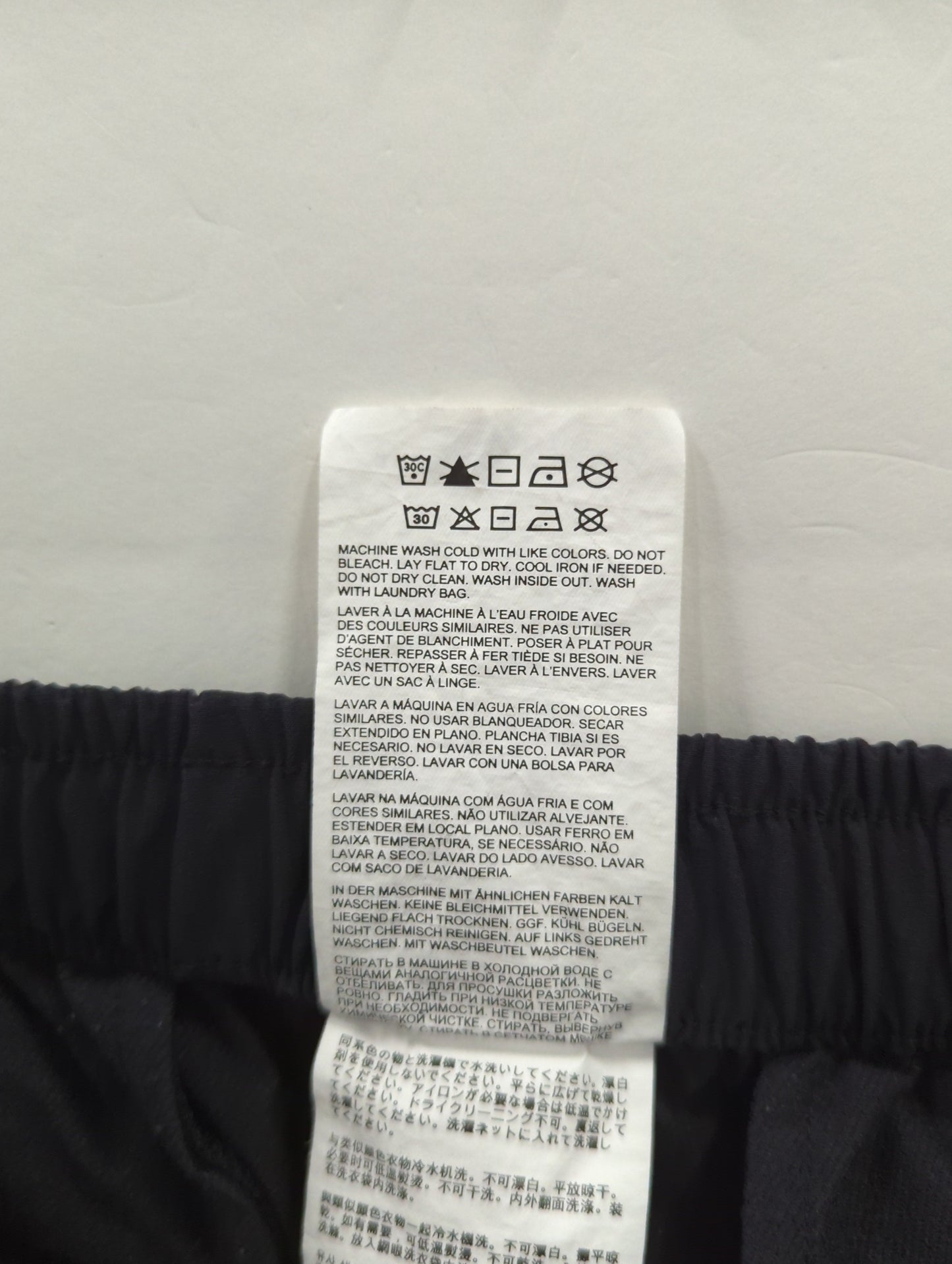 NB GREY テーパードパンツ