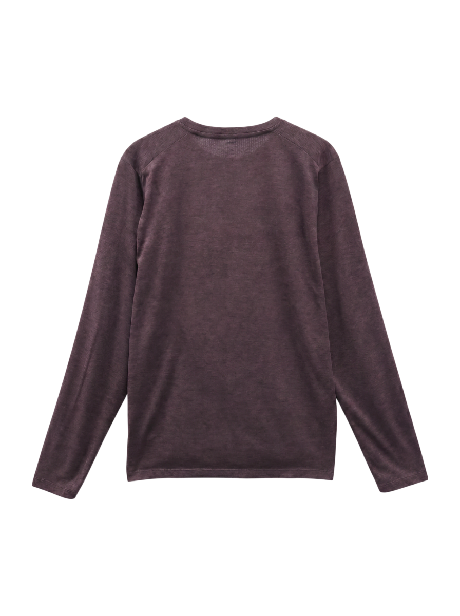 Athletics ロングスリーブTシャツ