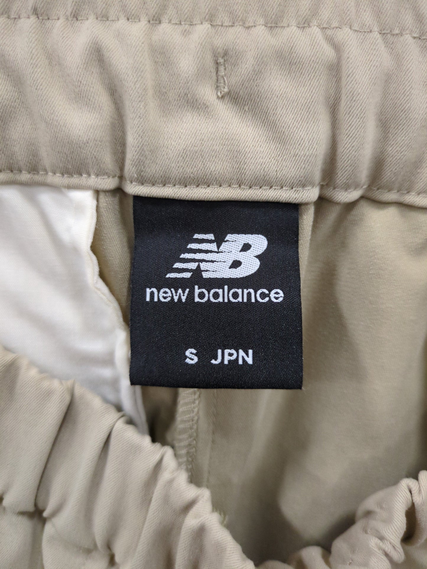 カーゴパンツ