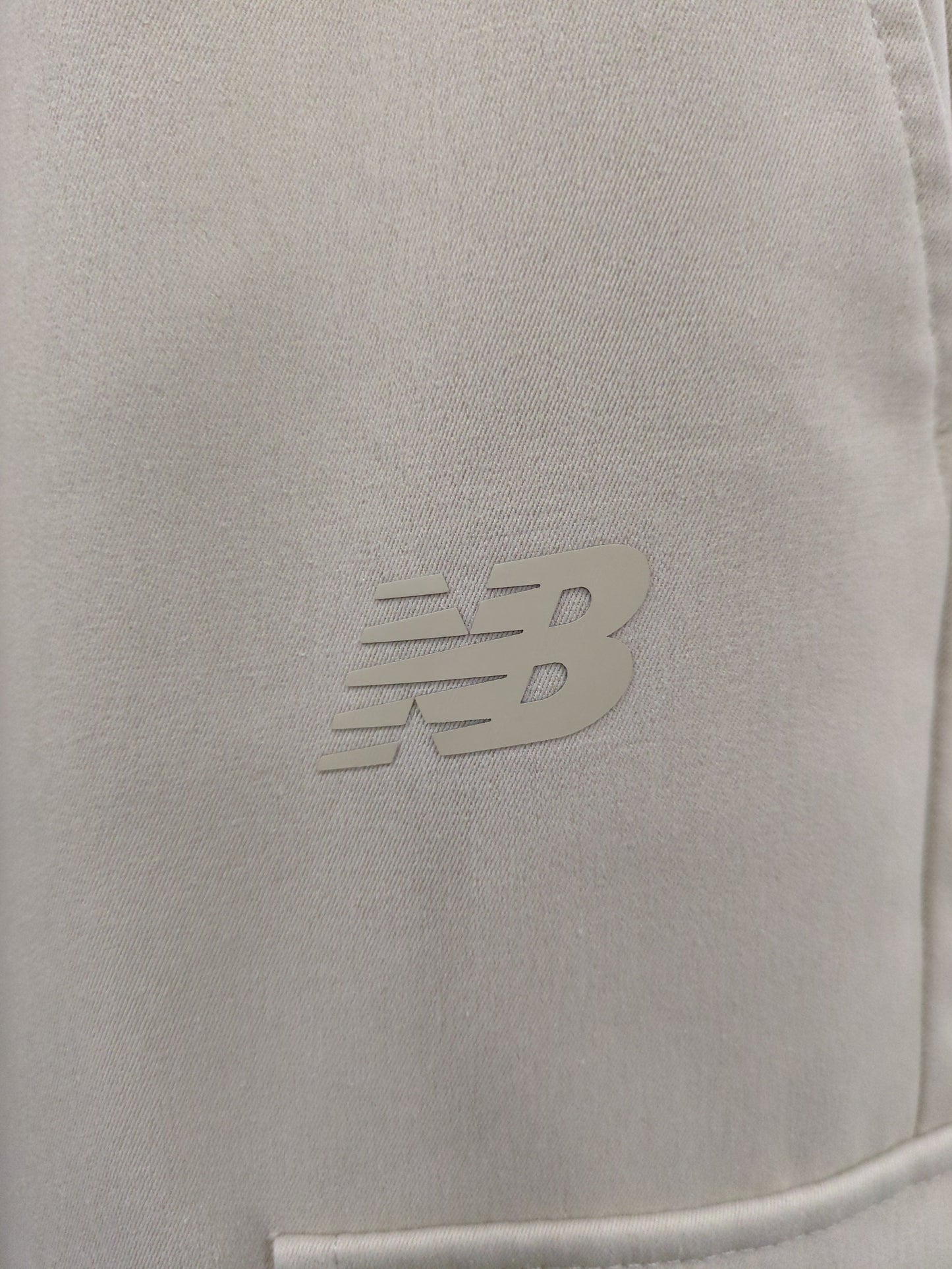 カーゴパンツ