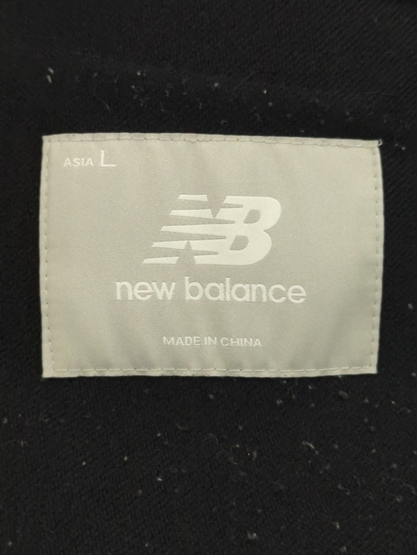 NB GREY テーパードパンツ
