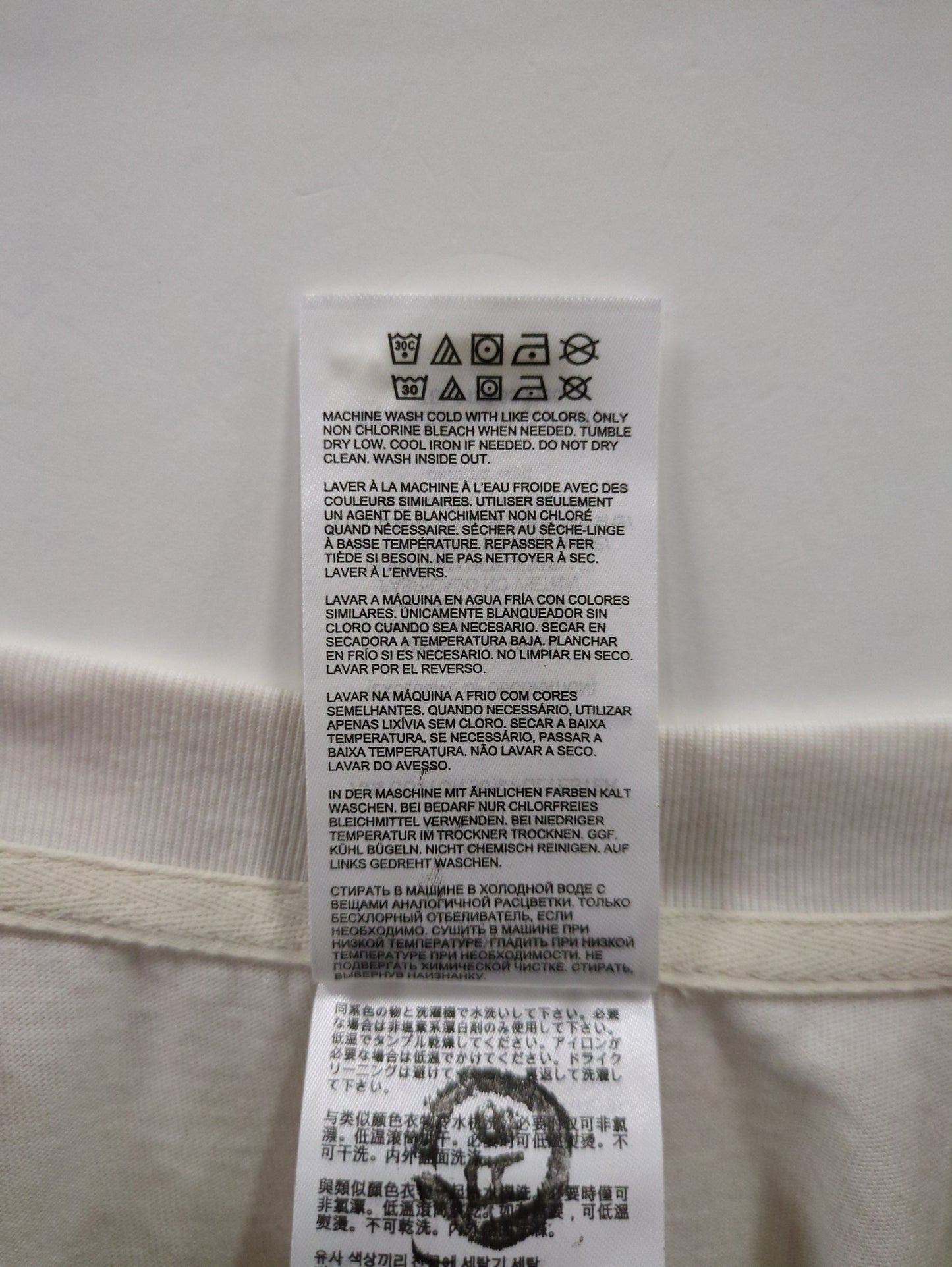 エンボスグラフィック ジャージショートスリーブTシャツ
