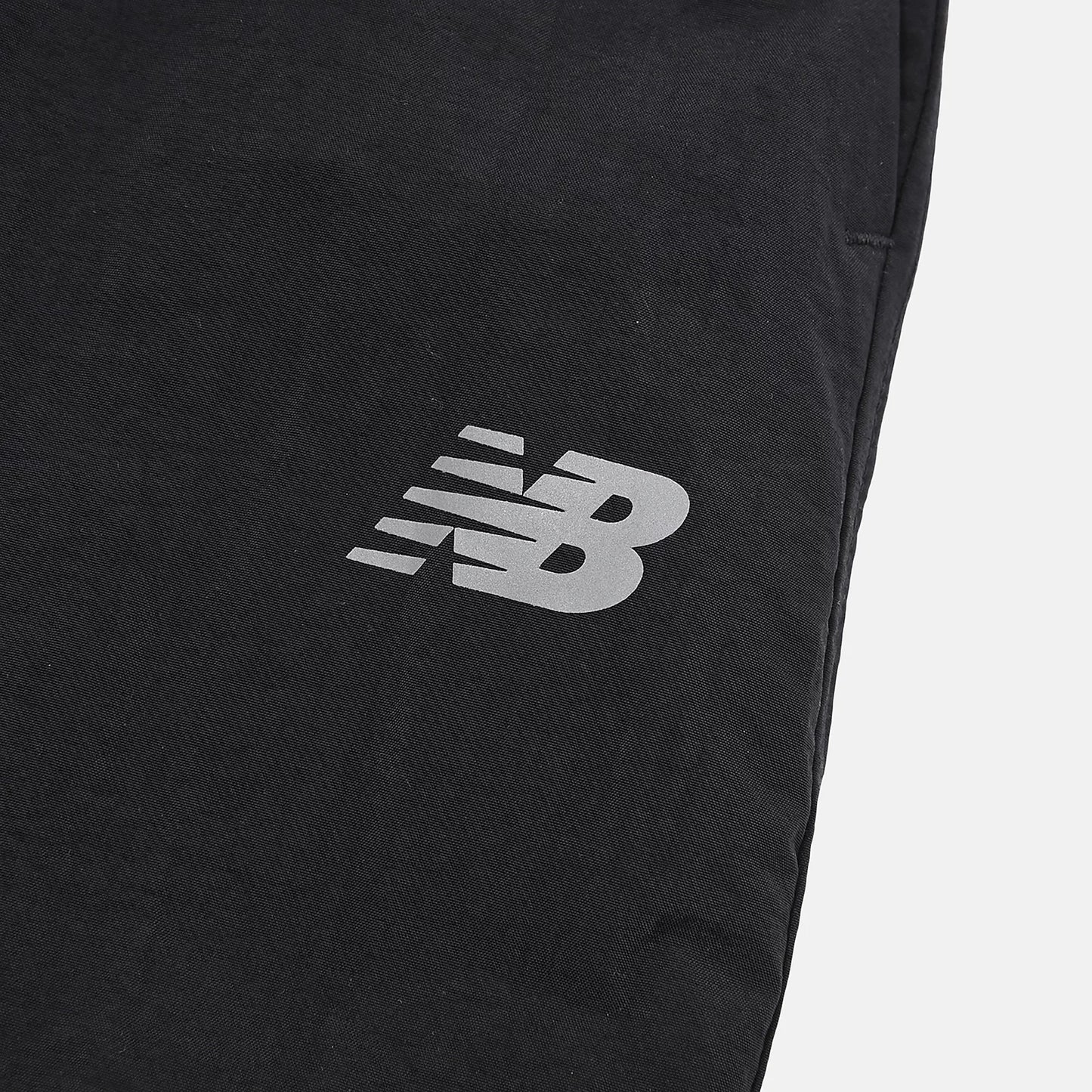 パフォーマンスウーブンパンツ