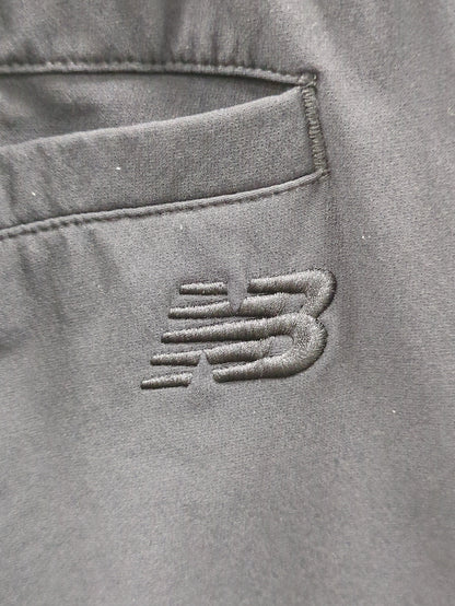 NB GREY テーパードパンツ