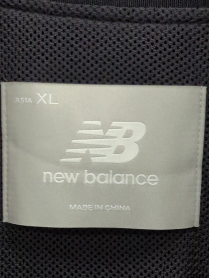 NB Grey ウーブン Tシャツ