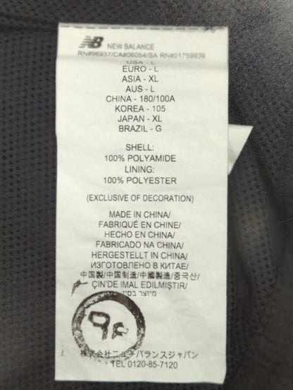 NB Grey ウーブン Tシャツ