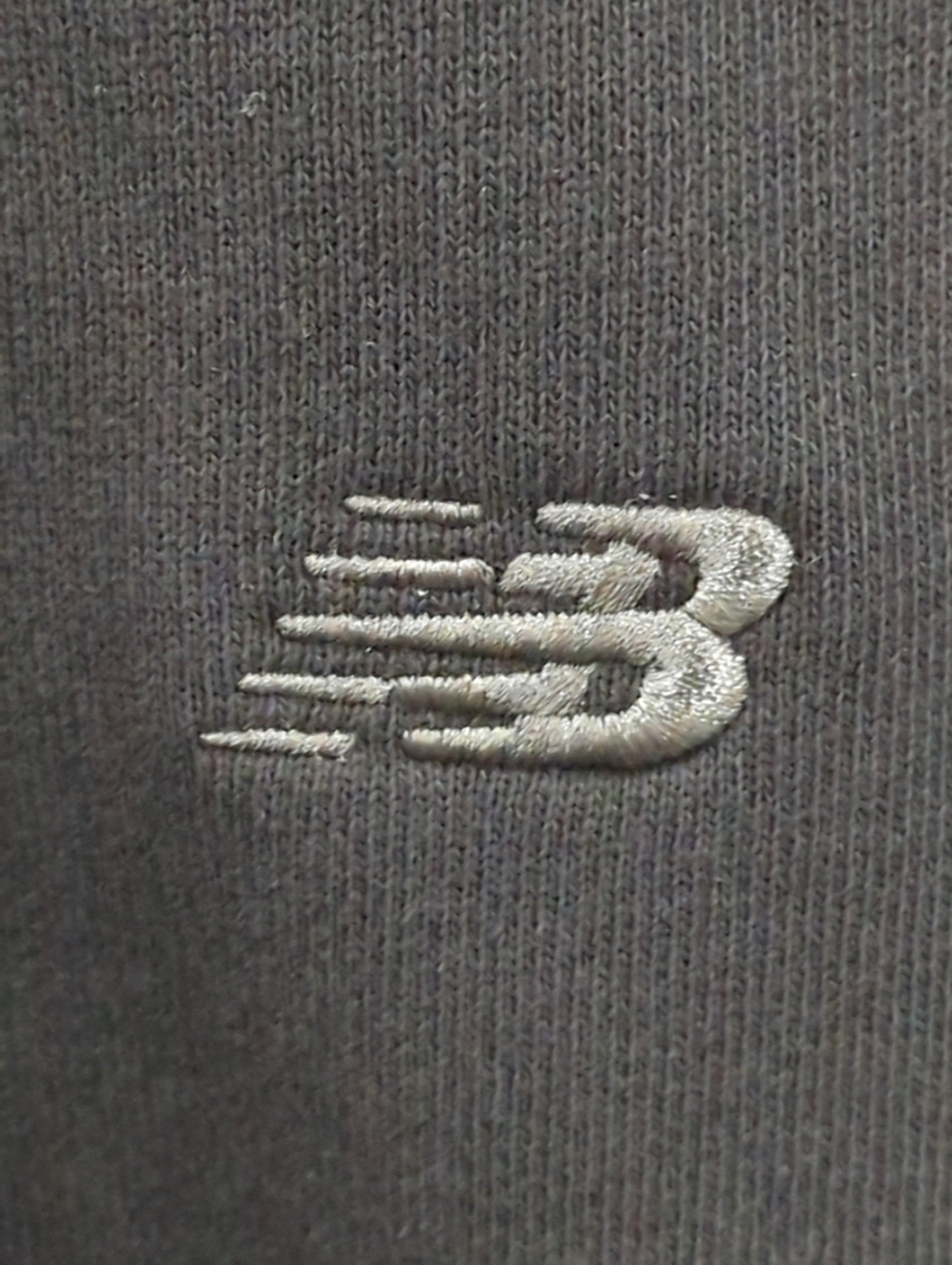 NB Grey クルースウェットシャツ