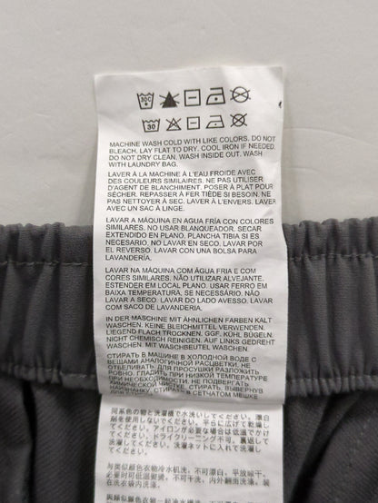 NB GREY テーパードパンツ