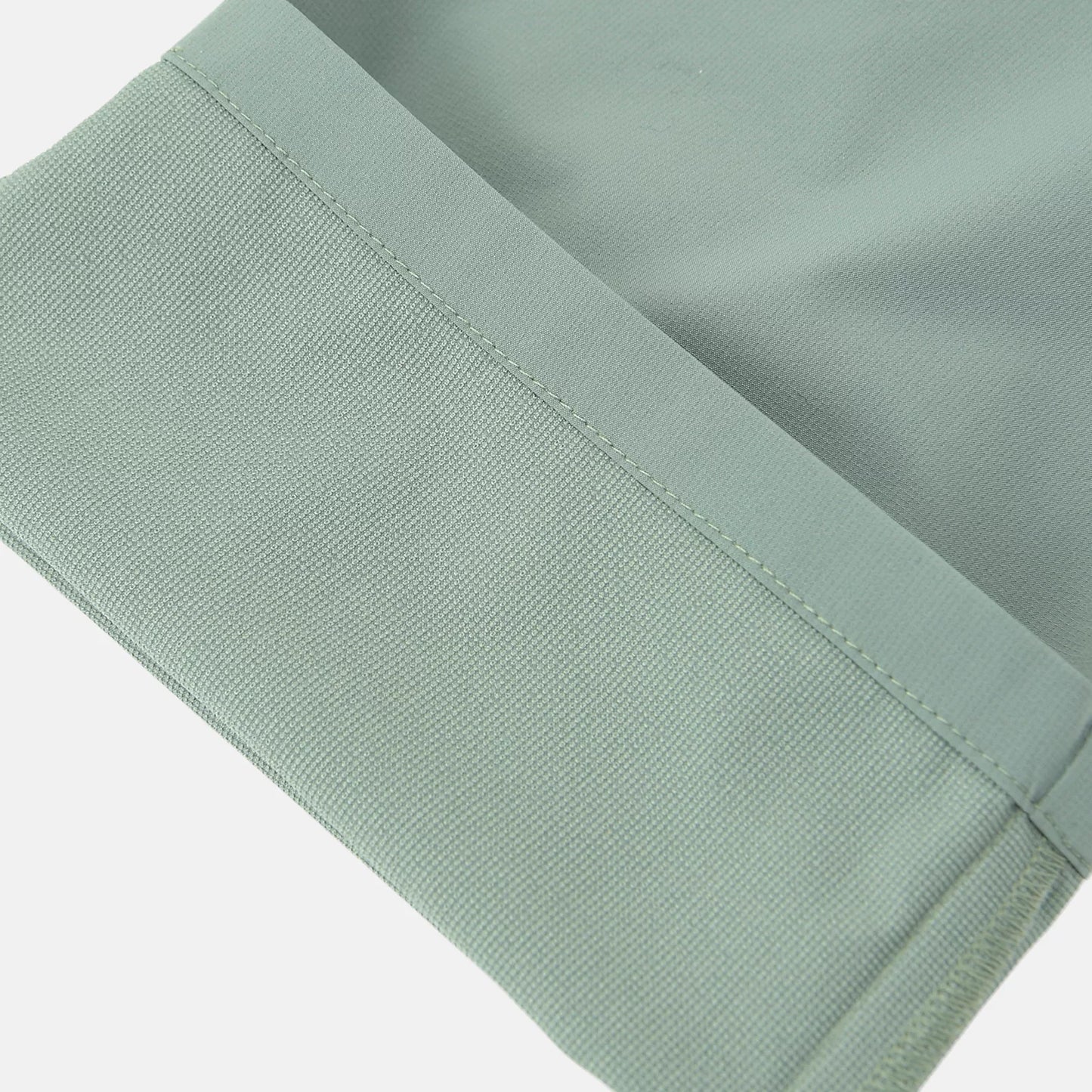 ウーブンパンツ