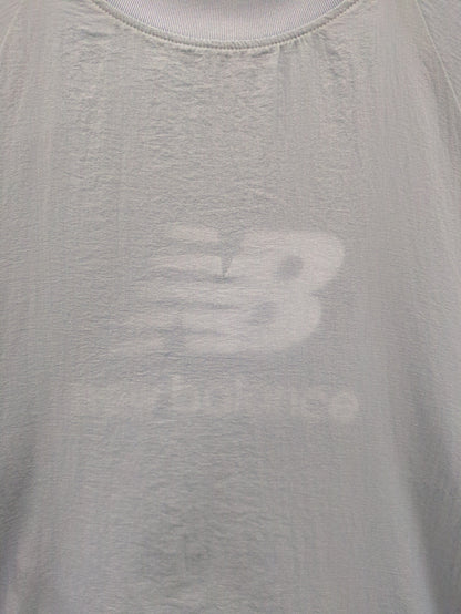 NB Grey ウーブン Tシャツ