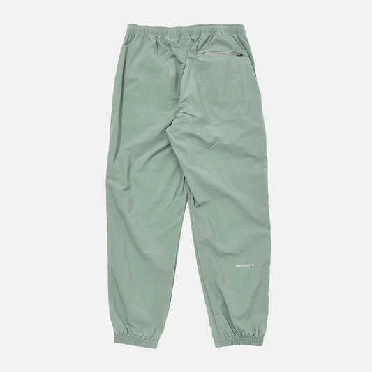 パフォーマンスウーブンパンツ