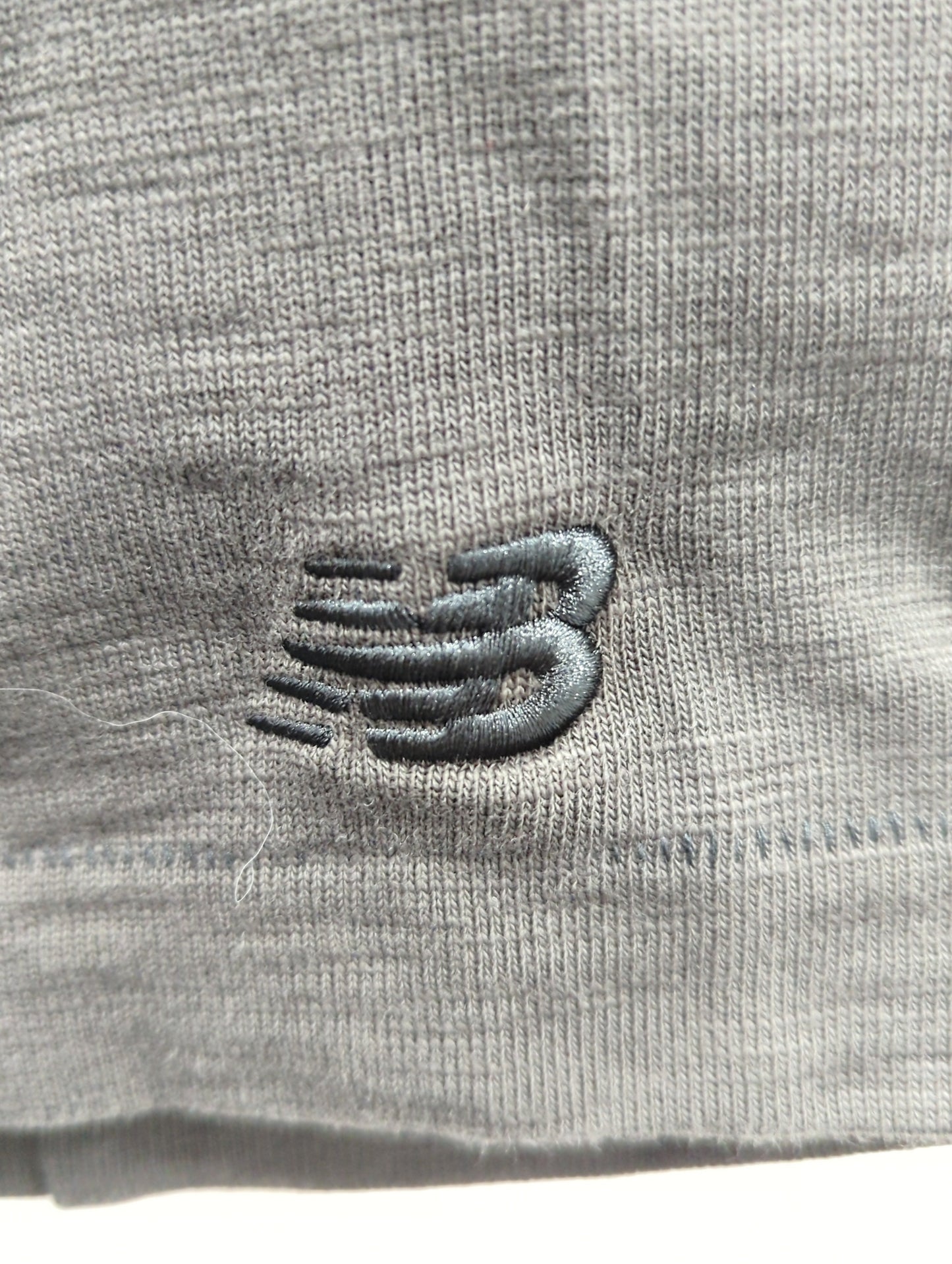NB GREY ショートスリーブTシャツ