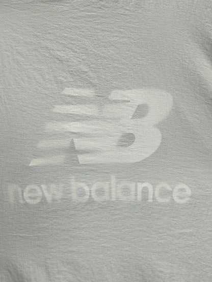 NB Grey ウーブン Tシャツ