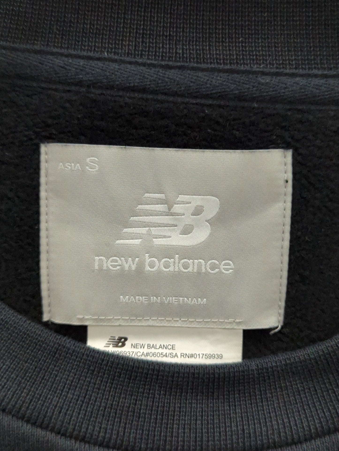 NB Grey クルースウェットシャツ