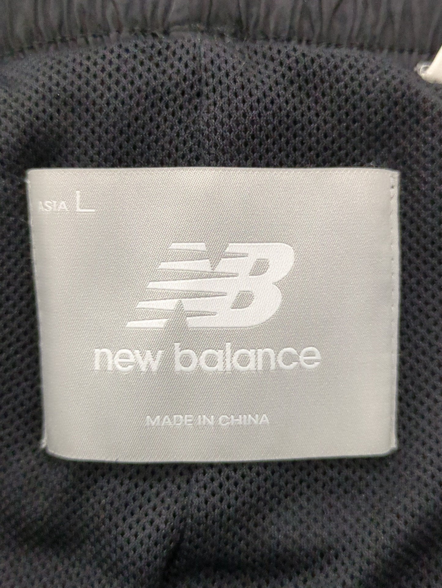 NB GREYテーパードパンツ