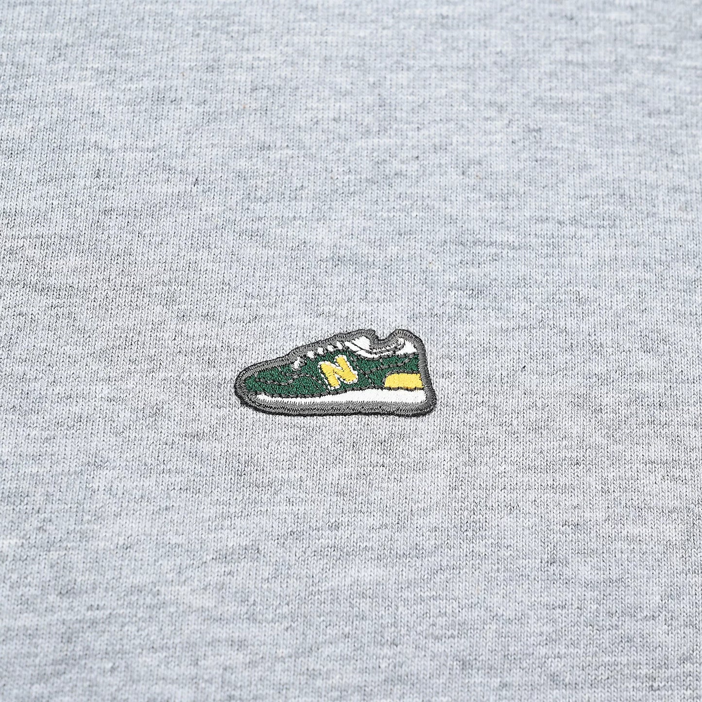シューパッチロングスリーブTシャツ