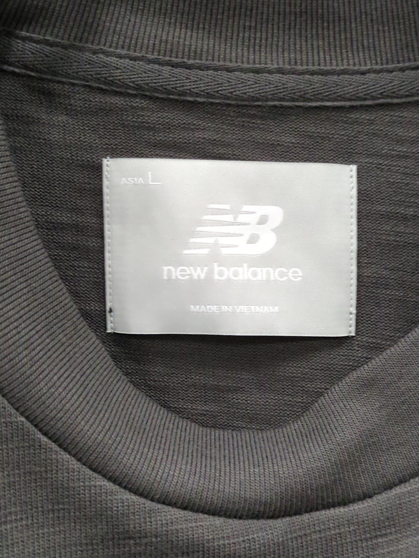 NB GREY Tシャツ