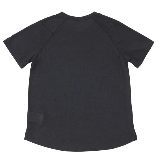 Athletics ショートスリーブTシャツ