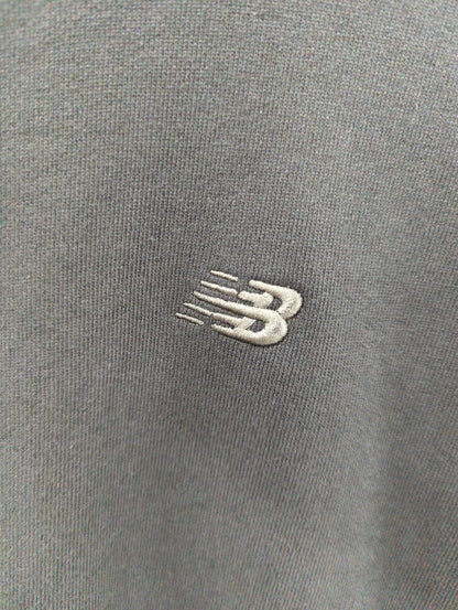 NB Grey クルースウェットシャツ