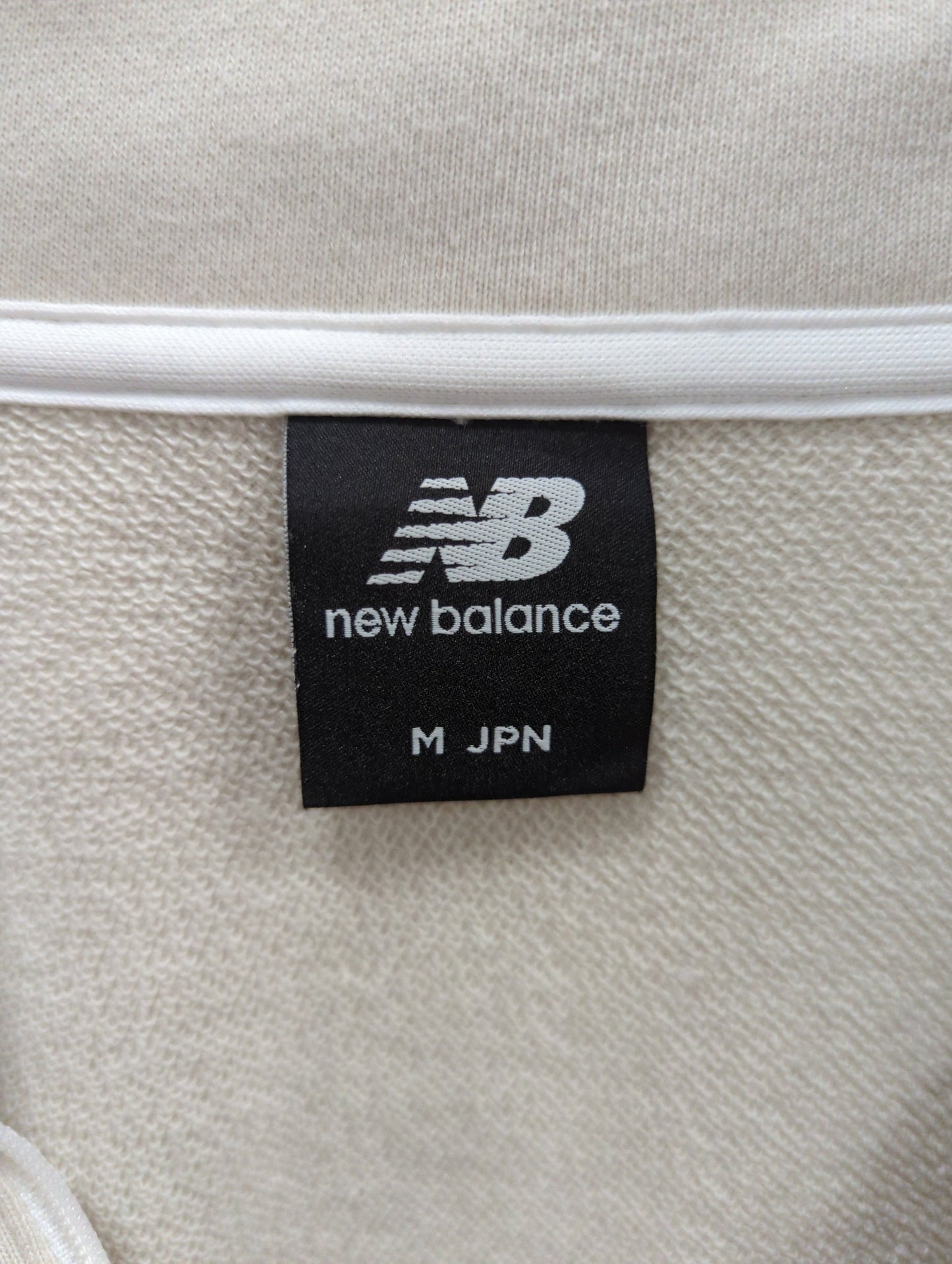 ハーフジッププルオーバー