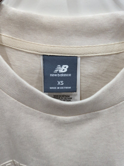 エンボスグラフィック ジャージショートスリーブTシャツ