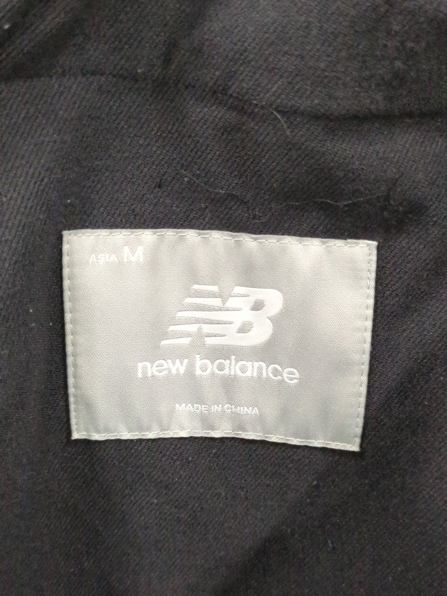 NB GREY テーパードパンツ