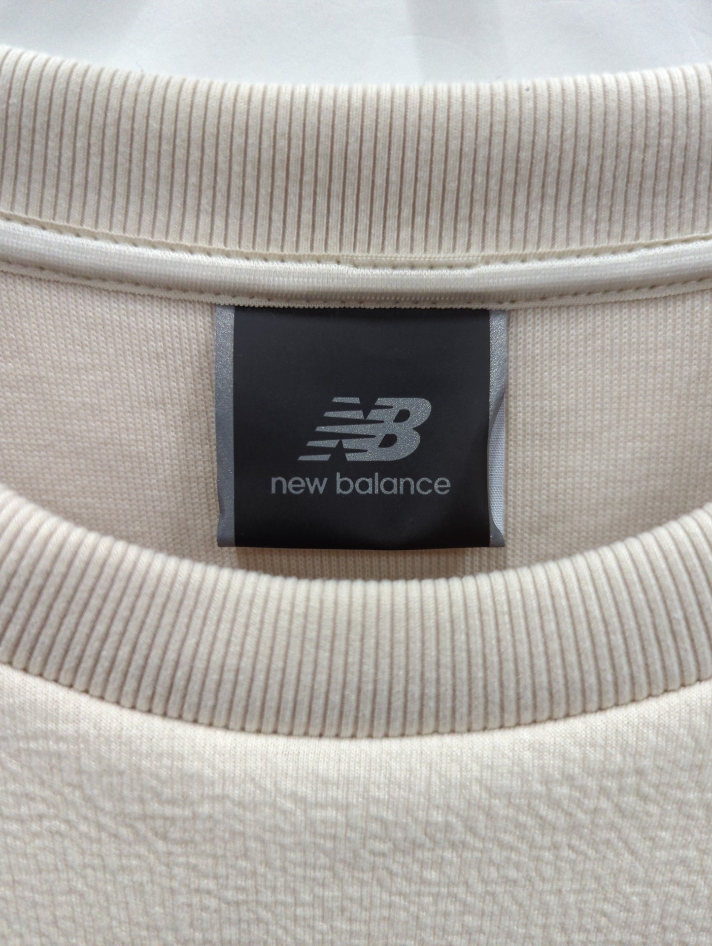 MET24 Women Pullover