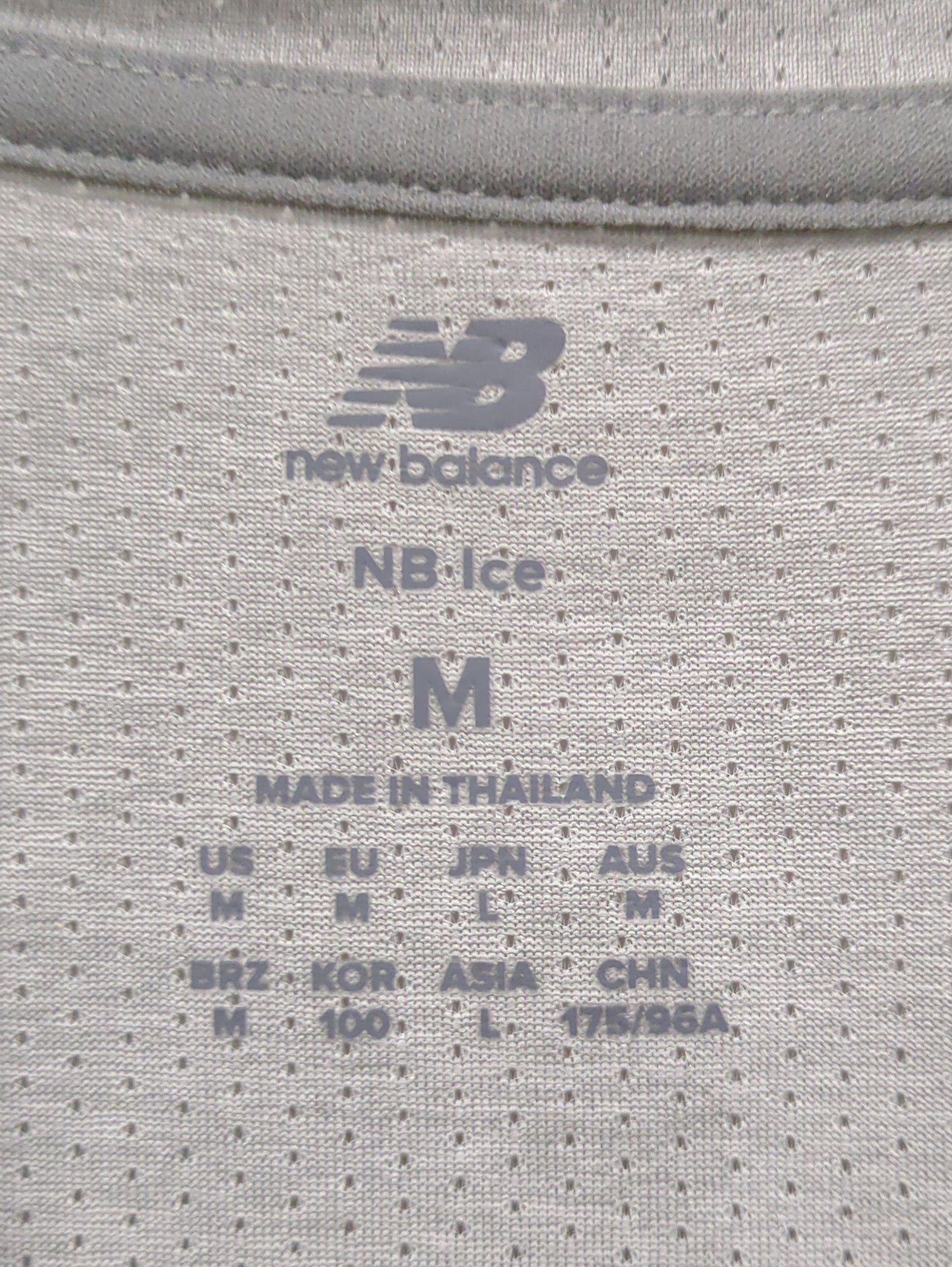 Athletics ショートスリーブTシャツ
