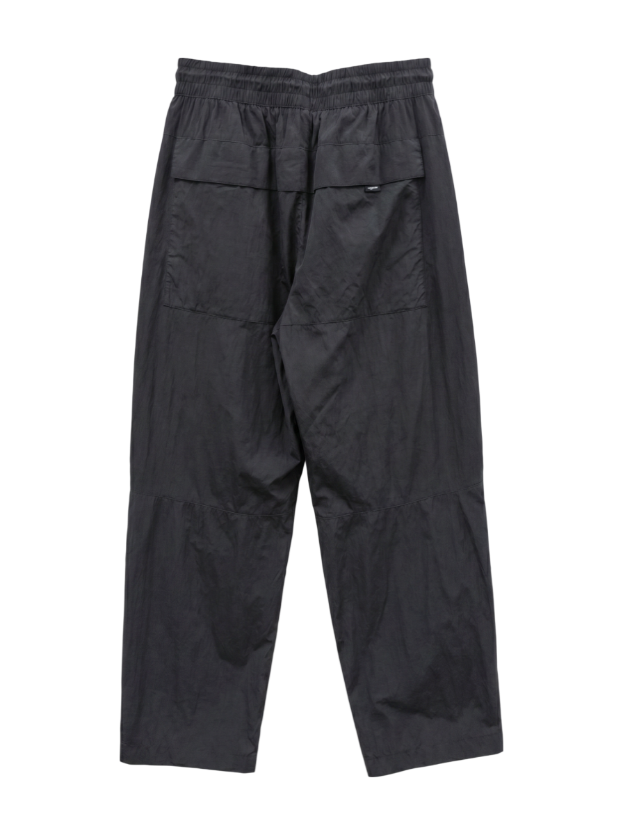 NB GREY パンツ