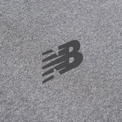 パフォーマンスカードボードフーディ