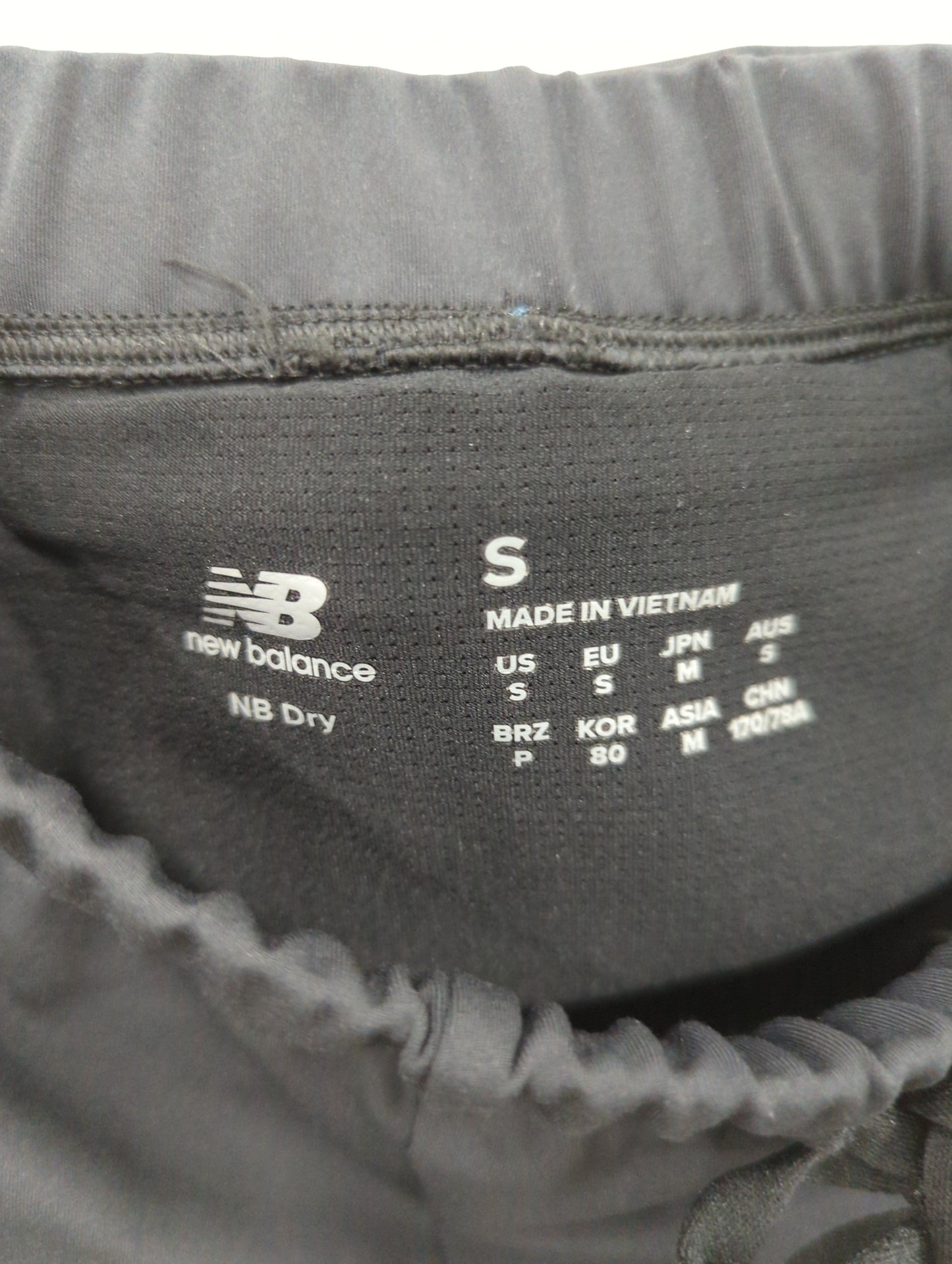 NB Sleek タイツ（ポケット付き）