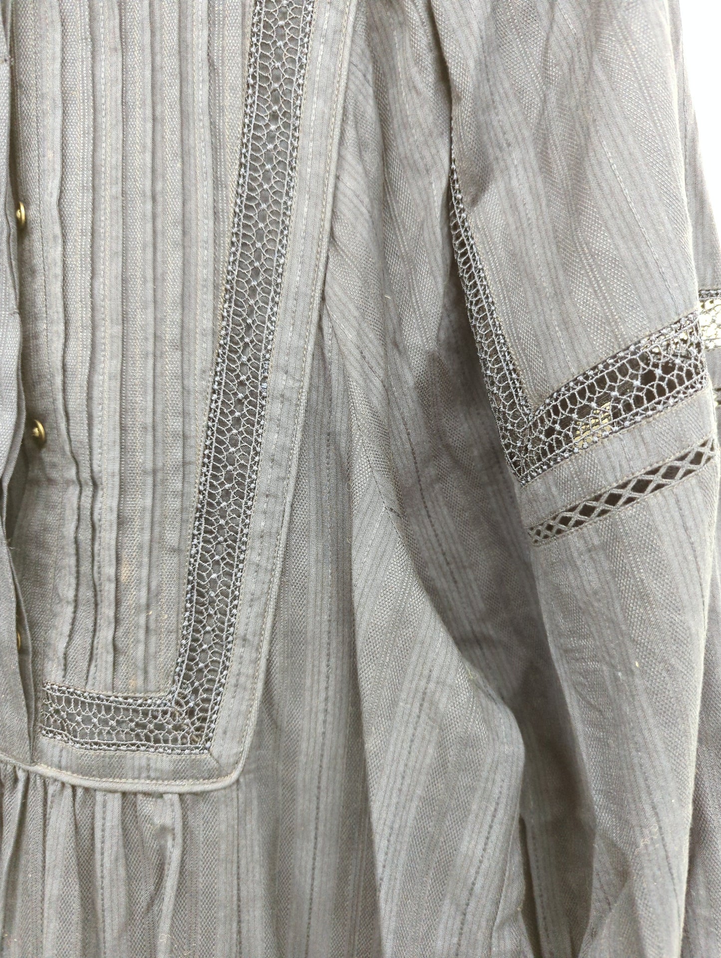 COTTON DOBBY STRIPE SQUARE LACE DRESS