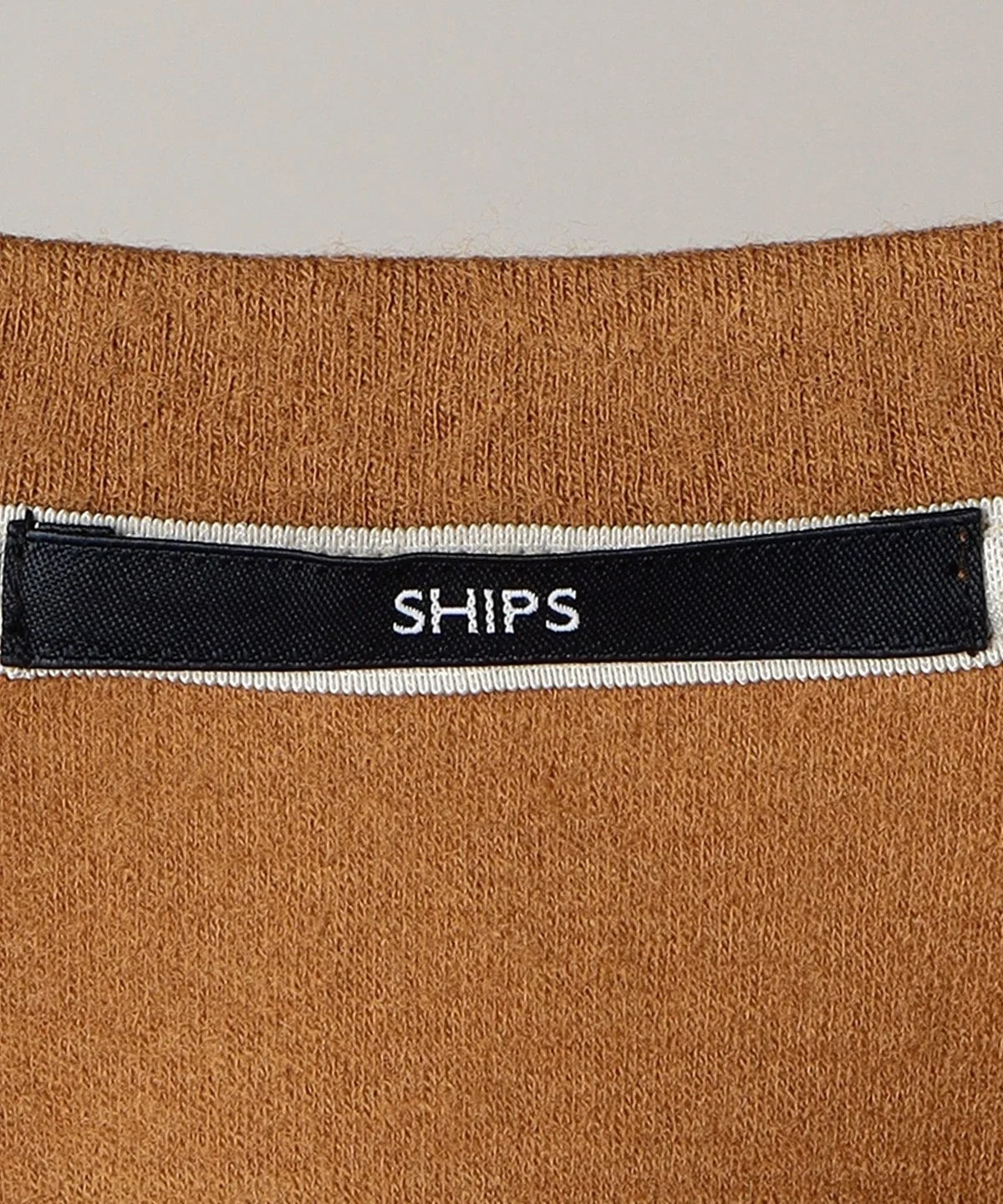 SHIPS: ボイルドウール Vネック カーディガン