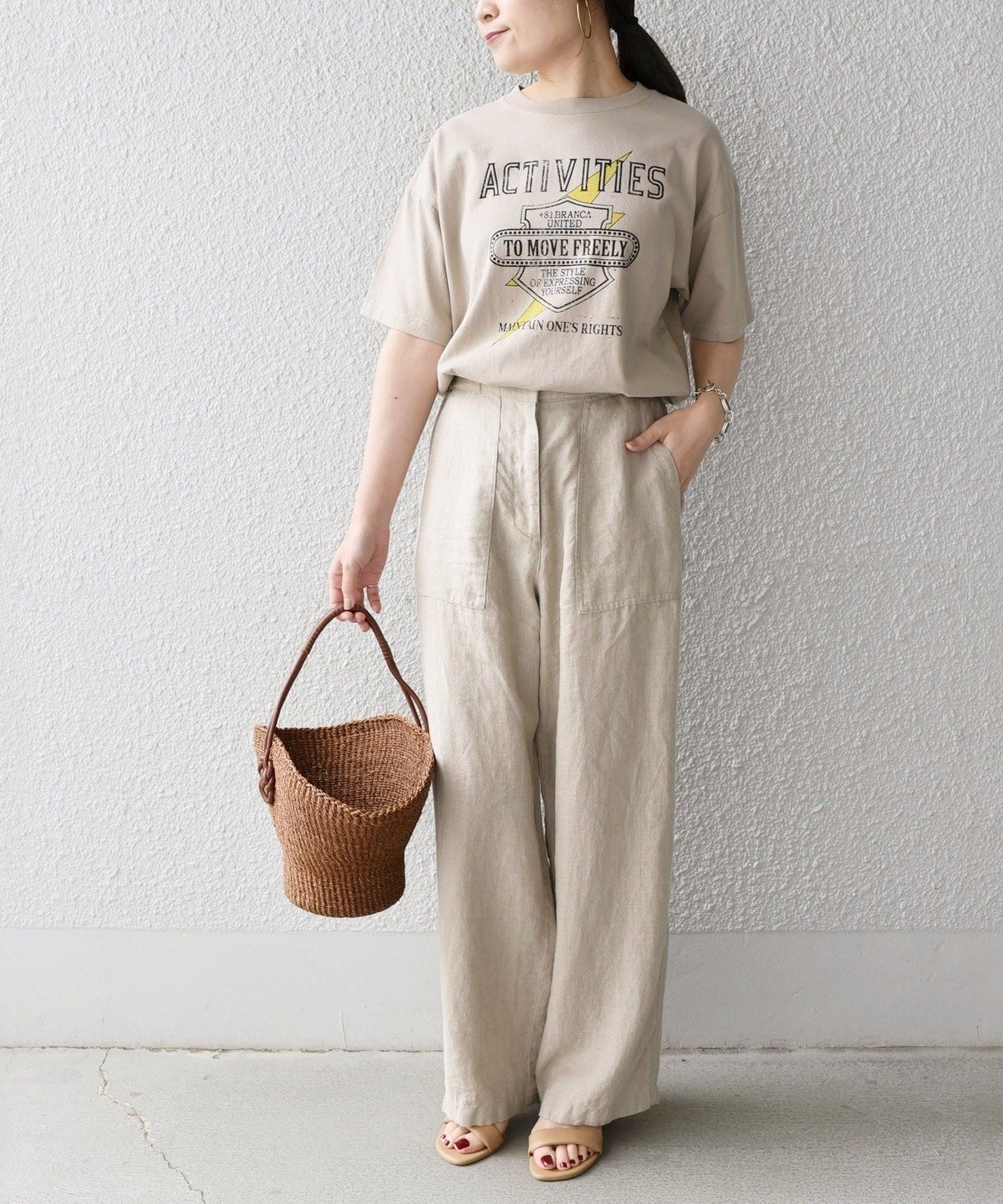 81BRANCA:ロックTEE