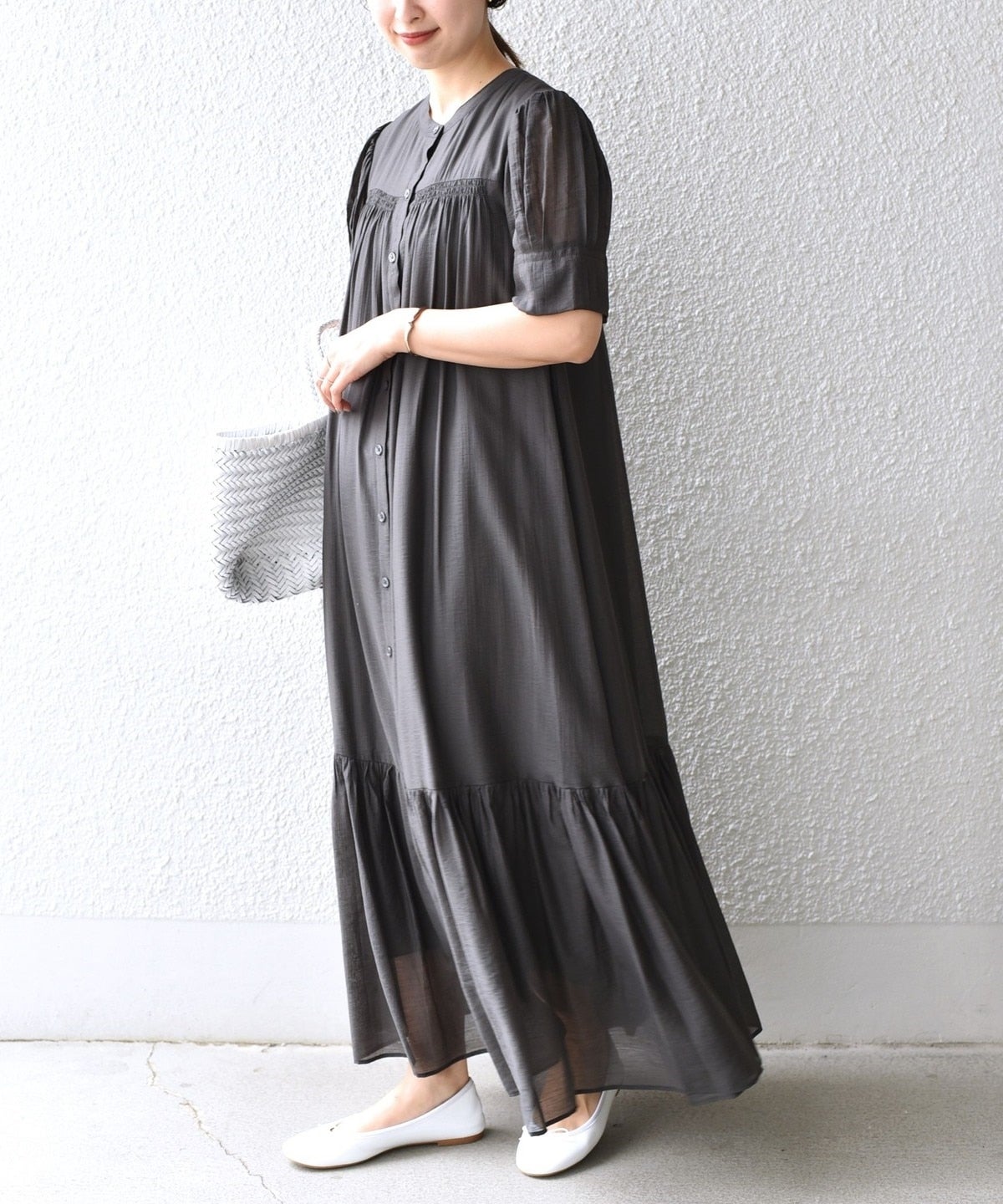 〈手洗い可能〉シアーカルゼティアードワンピース