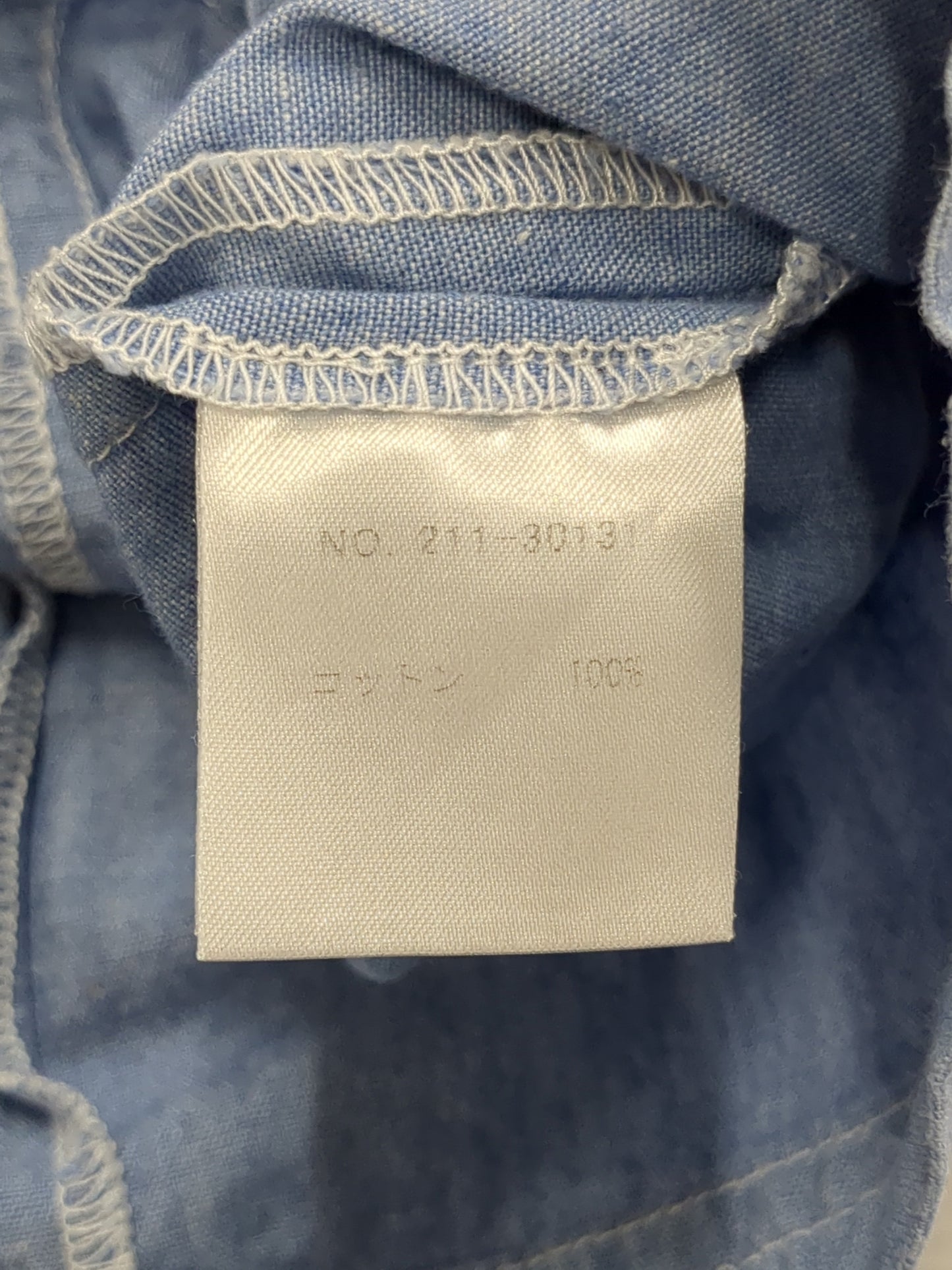 Nell:シャンブレーブラウス