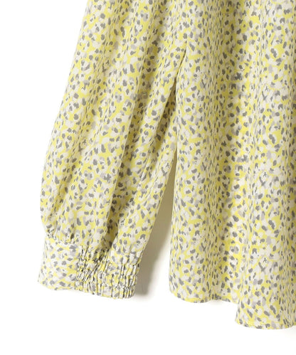 〈手洗い可能〉カッセンプリント2WAYタックブラウス