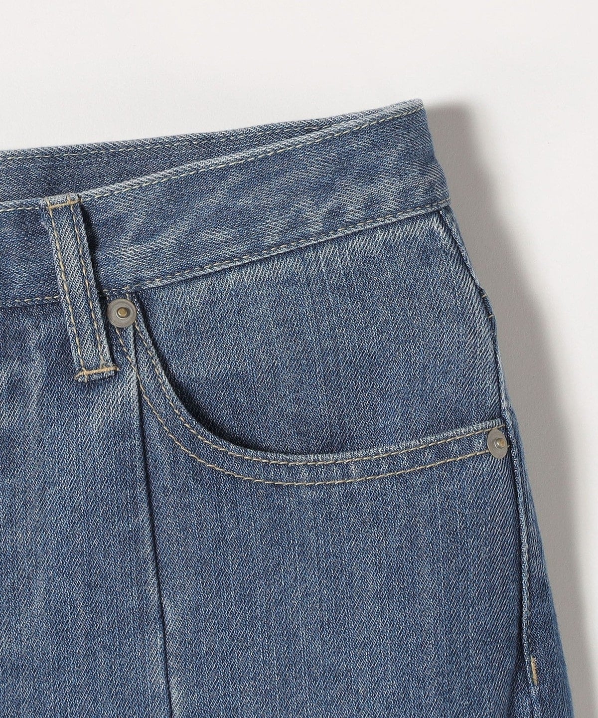 SHIPS any:〈ウォッシャブル〉センタークリース デニム パンツ［SHIPS any DENIM］