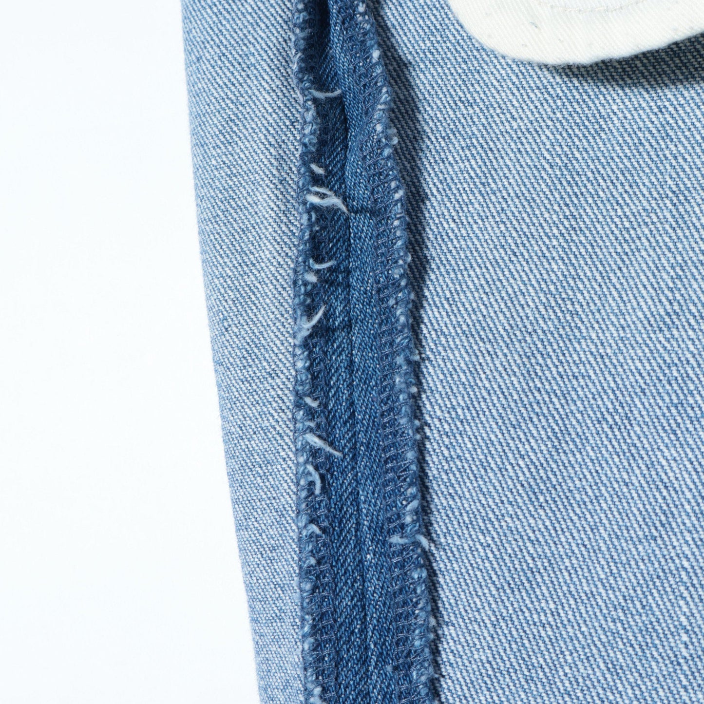 SHIPS any:〈ウォッシャブル〉センタークリース デニム パンツ［SHIPS any DENIM］