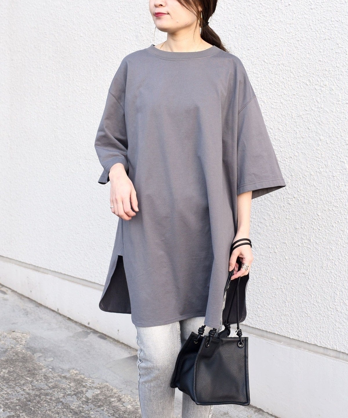 【WEB限定】サイドスリットビッグTEE