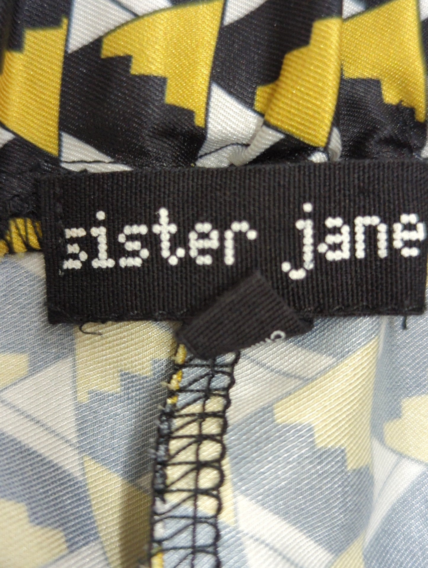 SISTER JANE:GEOMETRIA PT