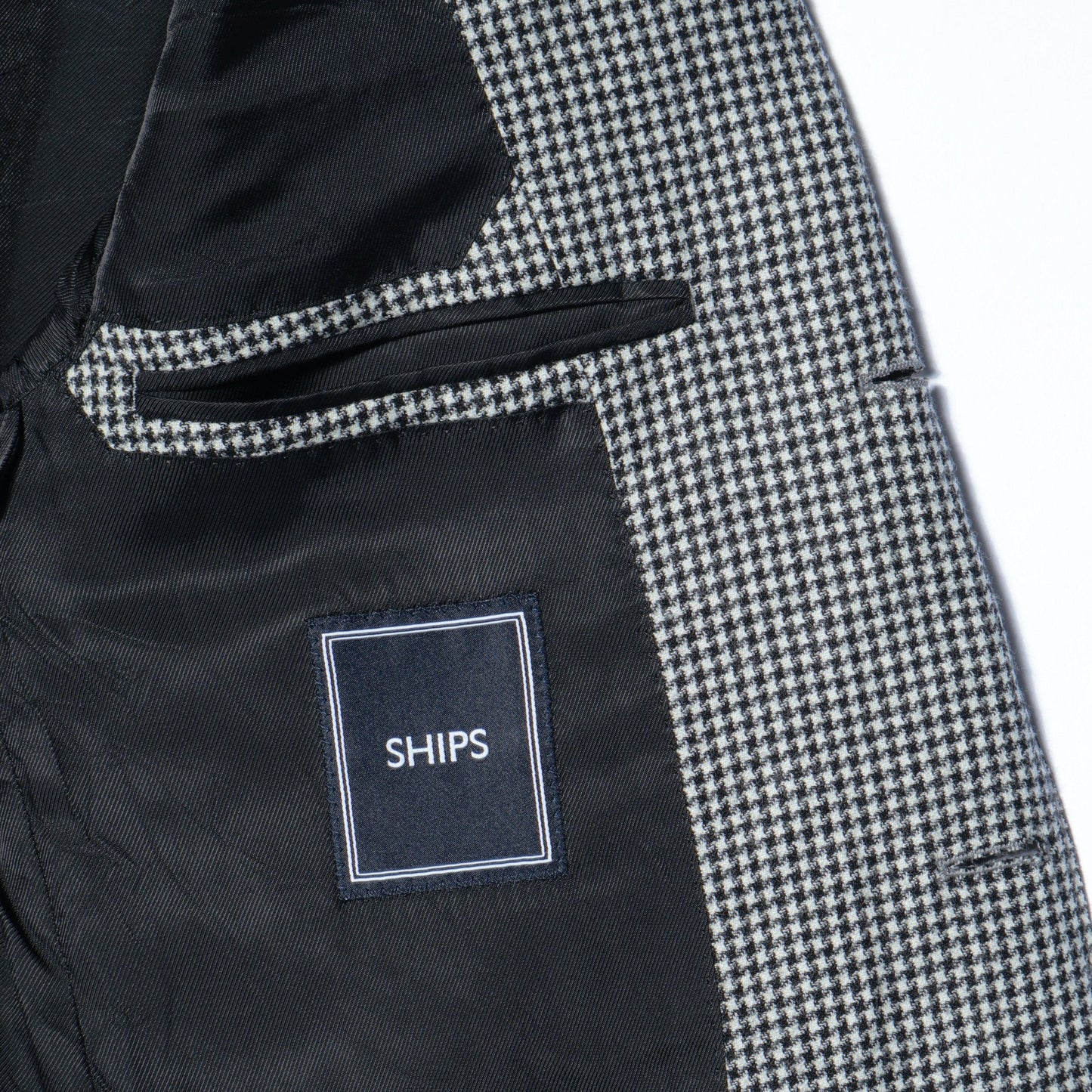 LUXURY DORMEUIL H/TOOTH 19