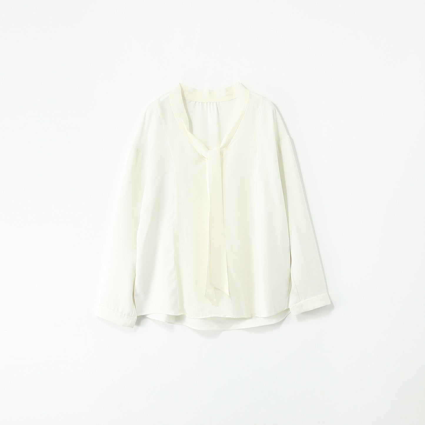 SHIPS:311440001BO-TIE L/S BL