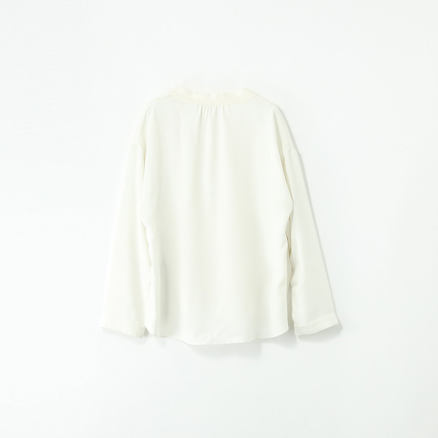 SHIPS:311440001BO-TIE L/S BL