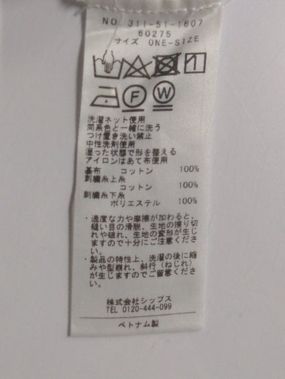 〈手洗い可能〉ドットエンブロイダリーフリルブラウス