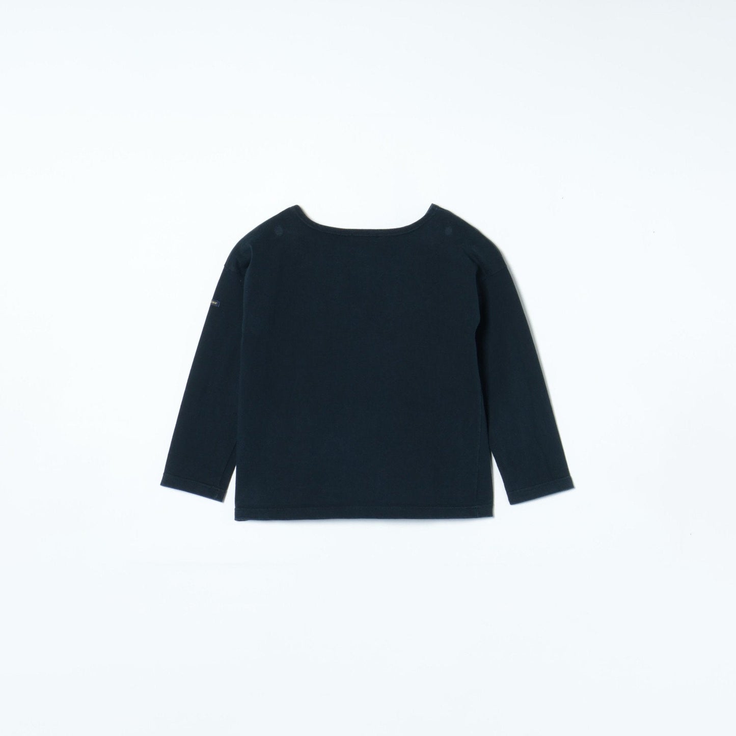 Le minor: バスクTEEソリッド