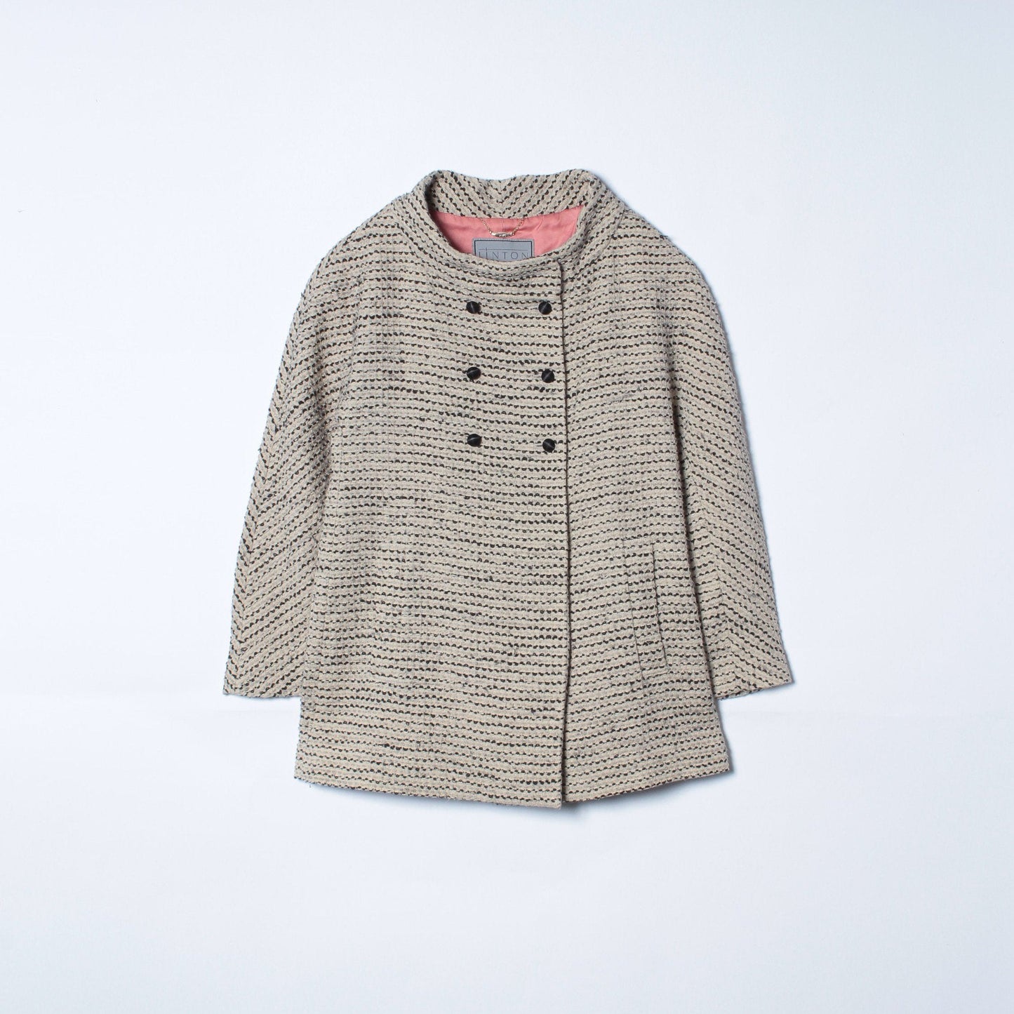 Sassily:ジャケット